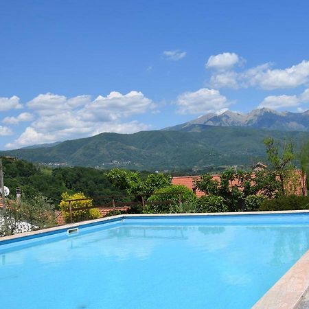 Locazione Turistica La Ca Gialla Apartment Pontremoli Exterior photo